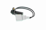 Sensor, crankshaft pulse - V10-72-1009