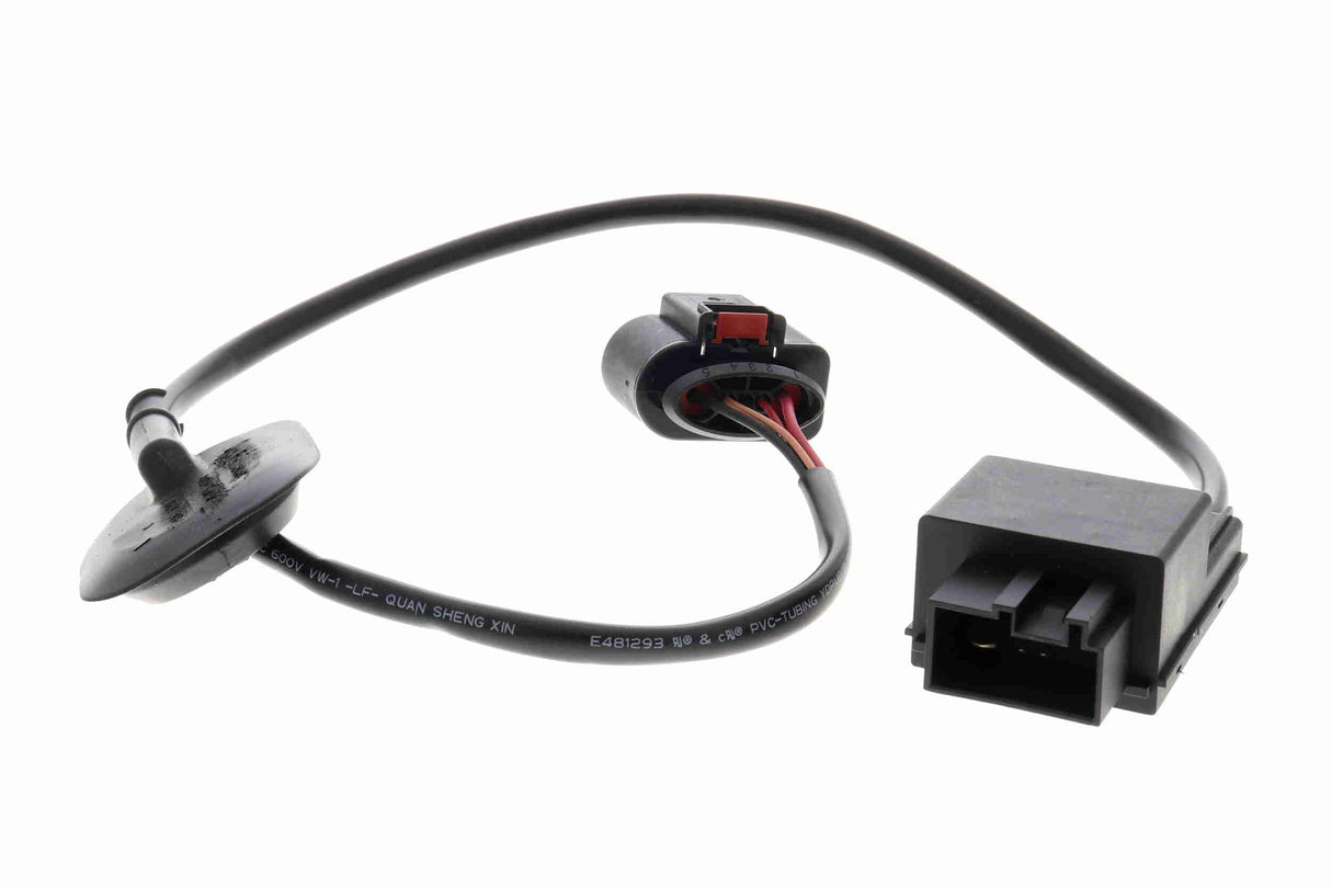 Relay, fuel pump - V15-71-0086