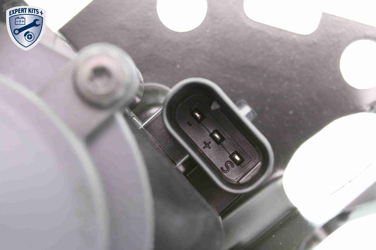 Auxiliary Water Pump (cooling water circuit) - V22-16-0001