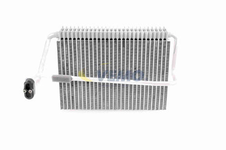 Evaporator, air conditioning - V30-65-0010