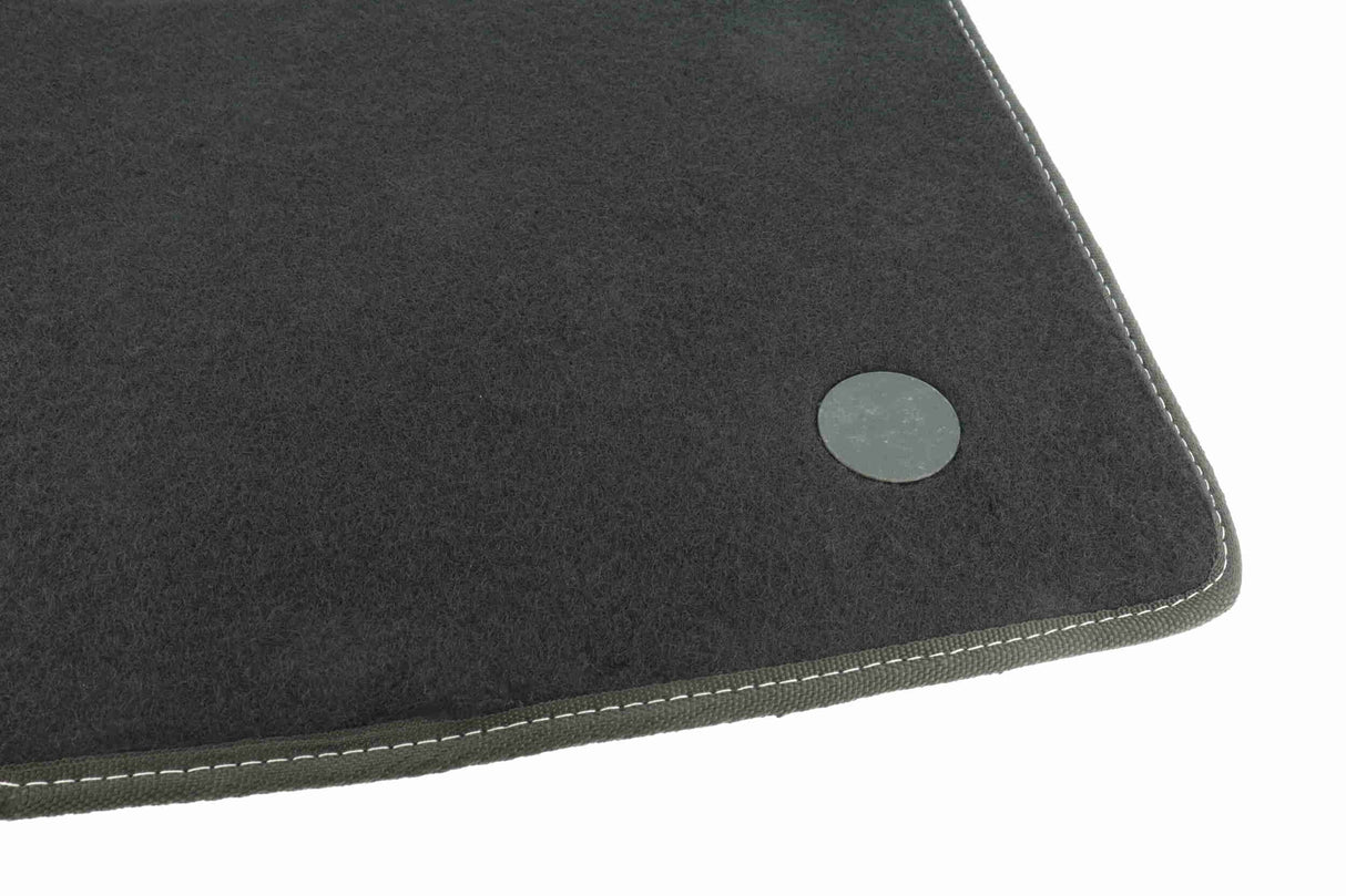 Floor Mat Set - V20-4765