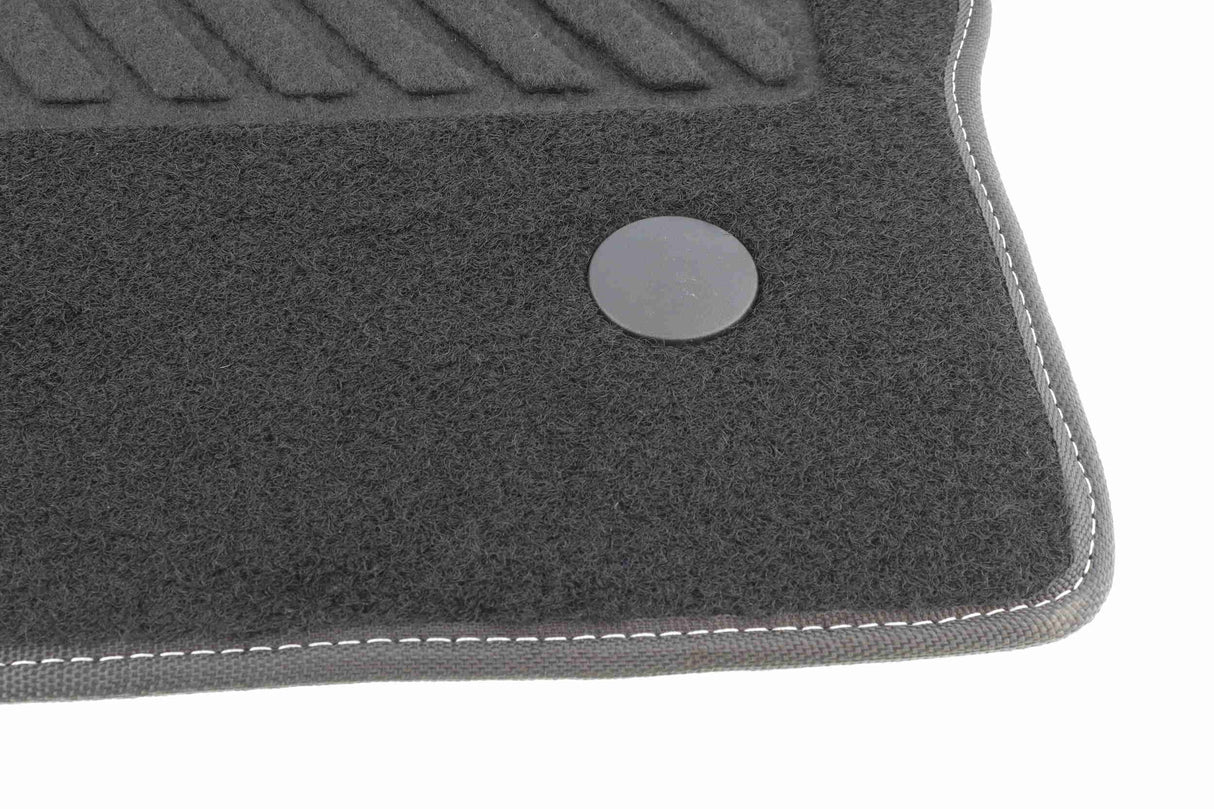 Floor Mat Set - V20-4767