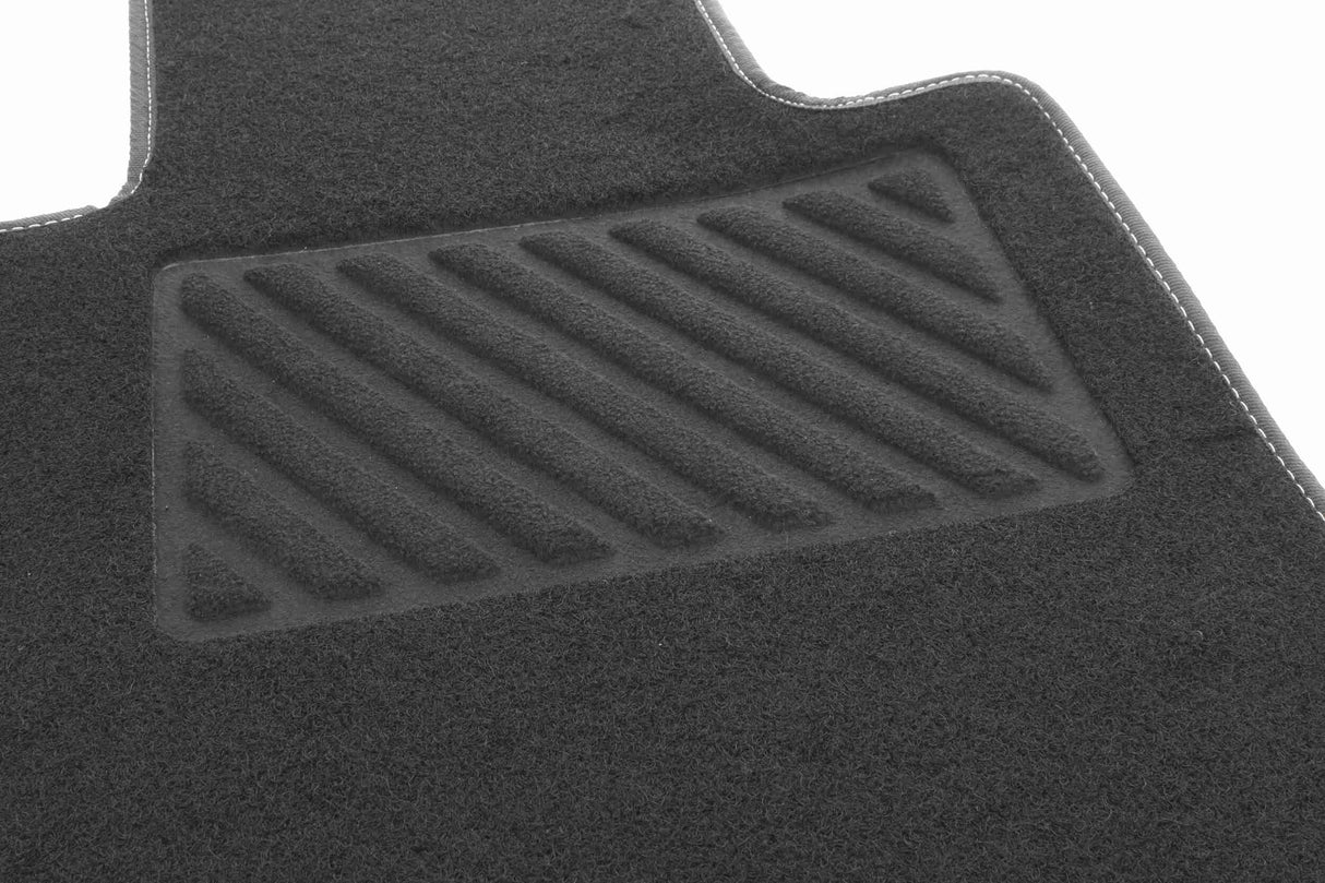 Floor Mat Set - V30-4417