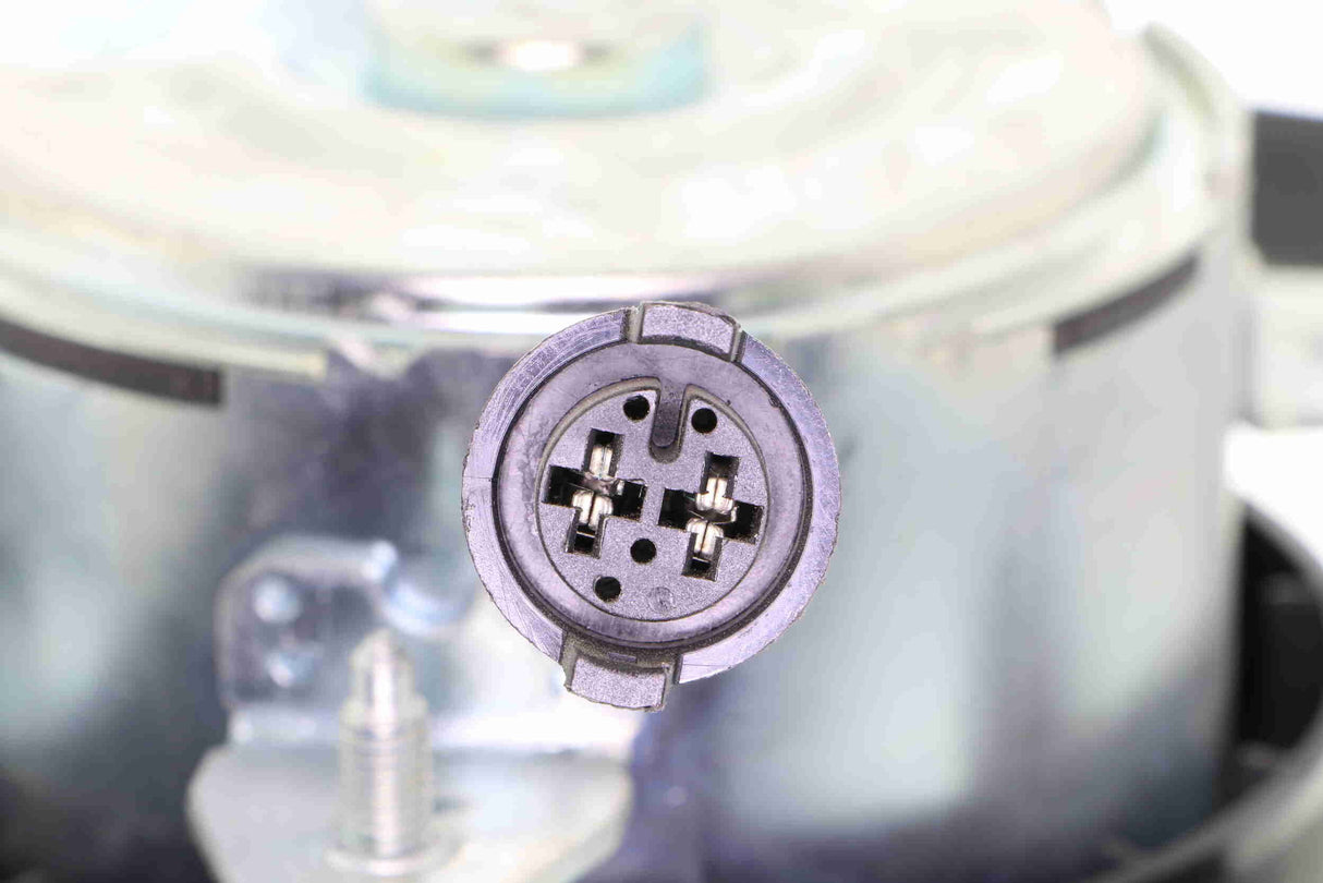 Fan, engine cooling - V15-01-1820