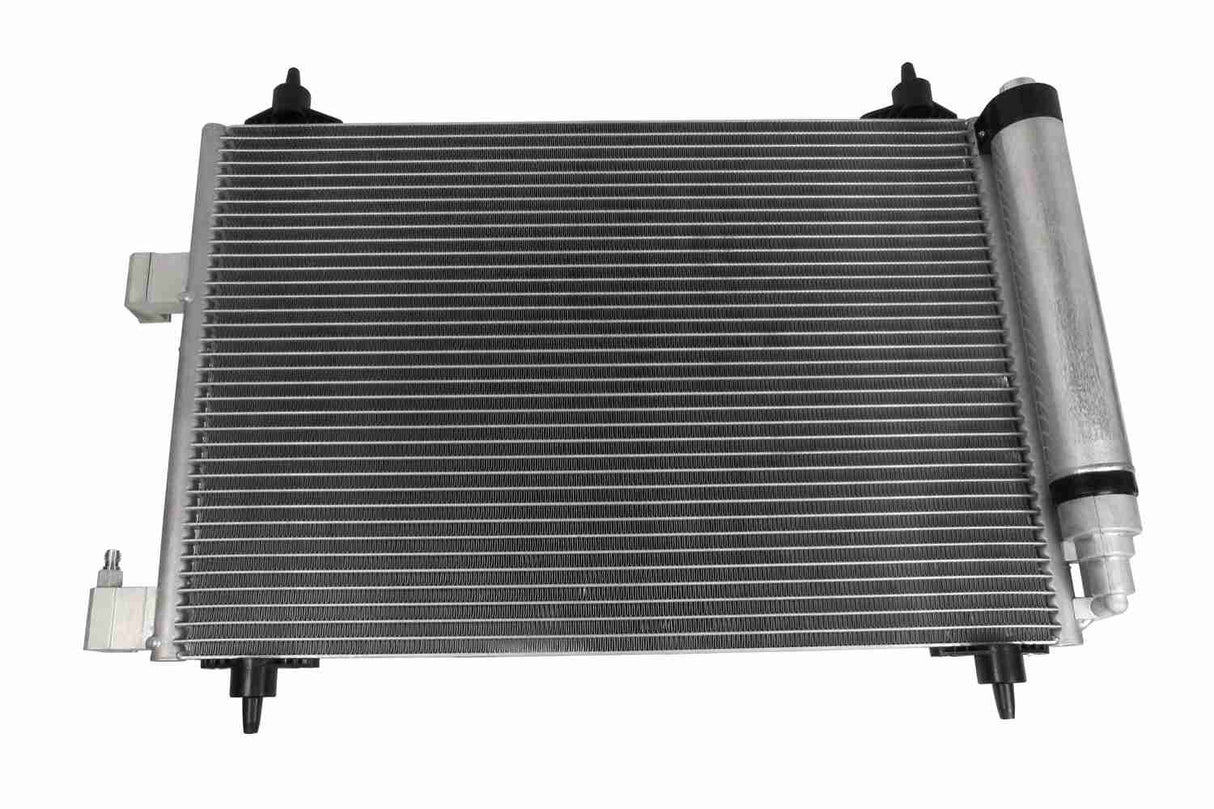 Condenser, air conditioning - V22-62-0006