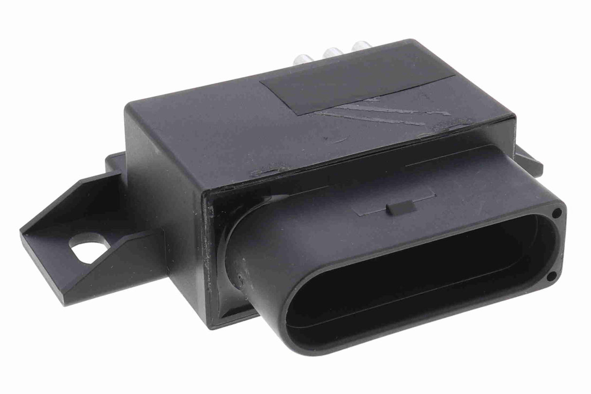 Relay, fuel pump - V15-71-0068