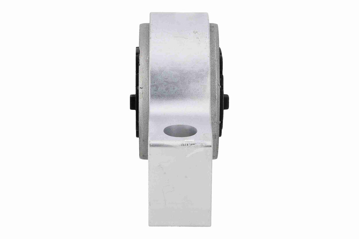Mounting, control/trailing arm - V95-0632