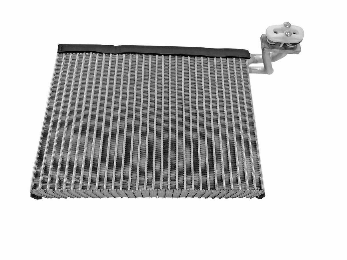 Evaporator, air conditioning - V30-65-0023