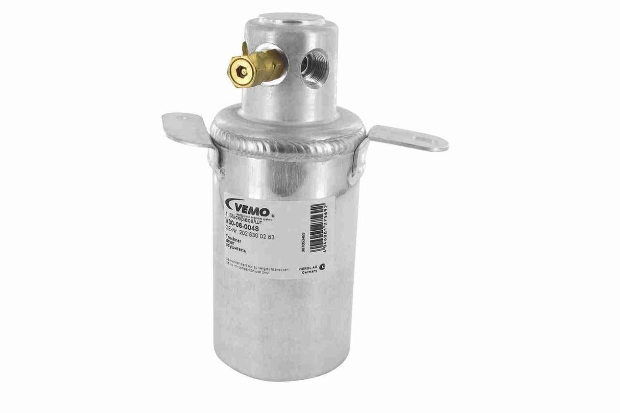 Dryer, air conditioning - V30-06-0048