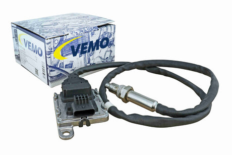 NOx Sensor, urea injection - V10-72-0165