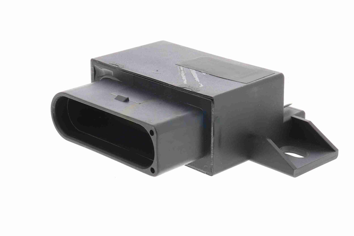 Relay, fuel pump - V15-71-0068