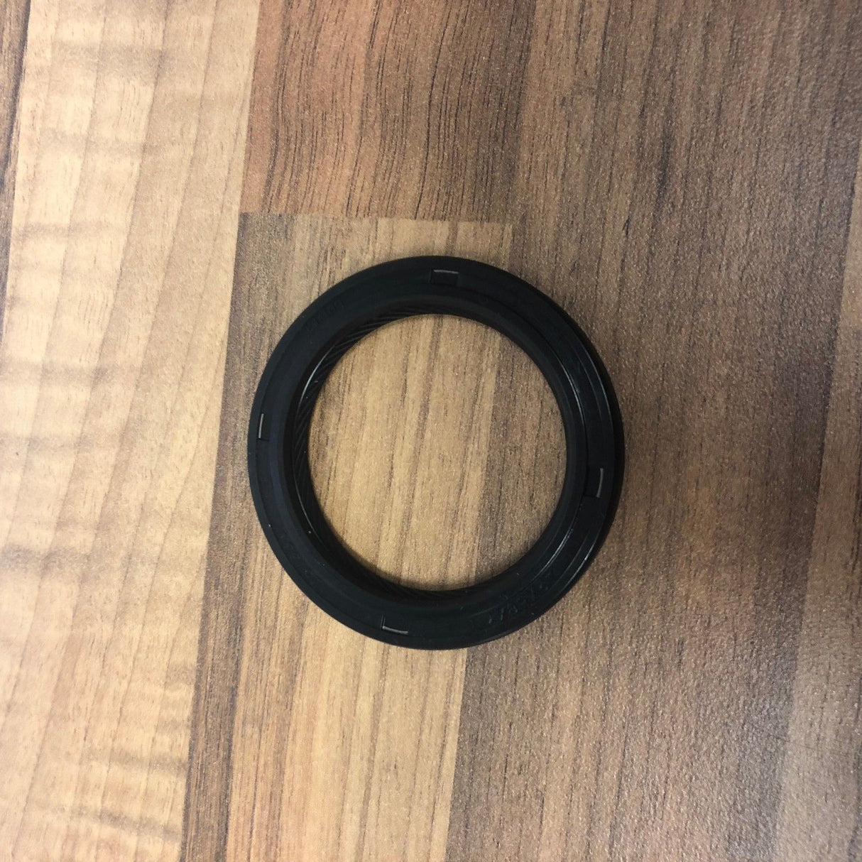 Ford Pinto Capri Sierra Camshaft Seal VICTOR REINZ / ELRING