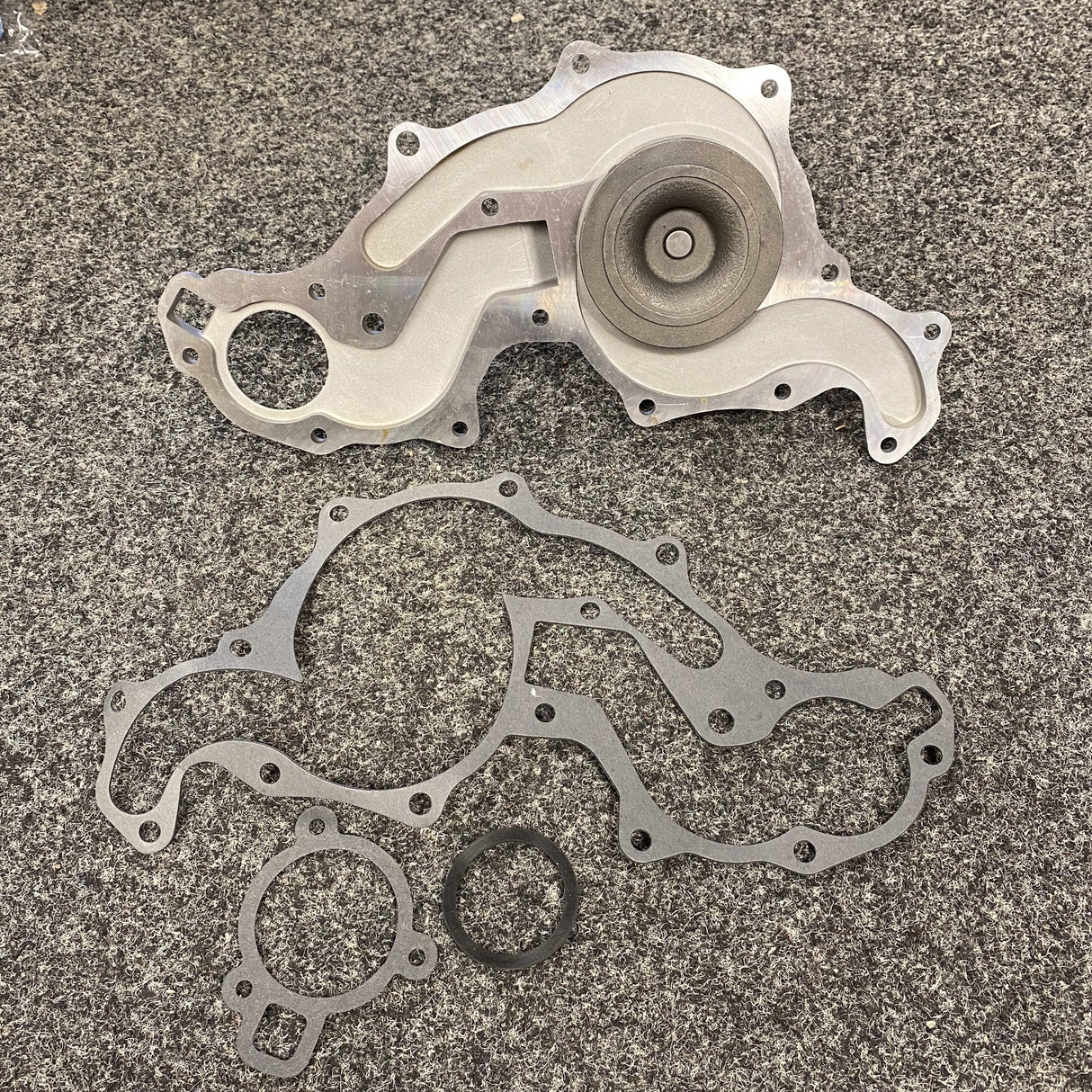 Ford Cologne V6 Granada Capri Cortina Sierra XR4i up to 1985 Water Pump 401