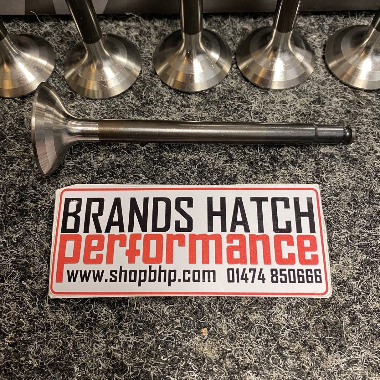 Wossner Ford Cosworth YB Standard Black Nitrided Stainless Inlet & Inconel Exhaust Valves