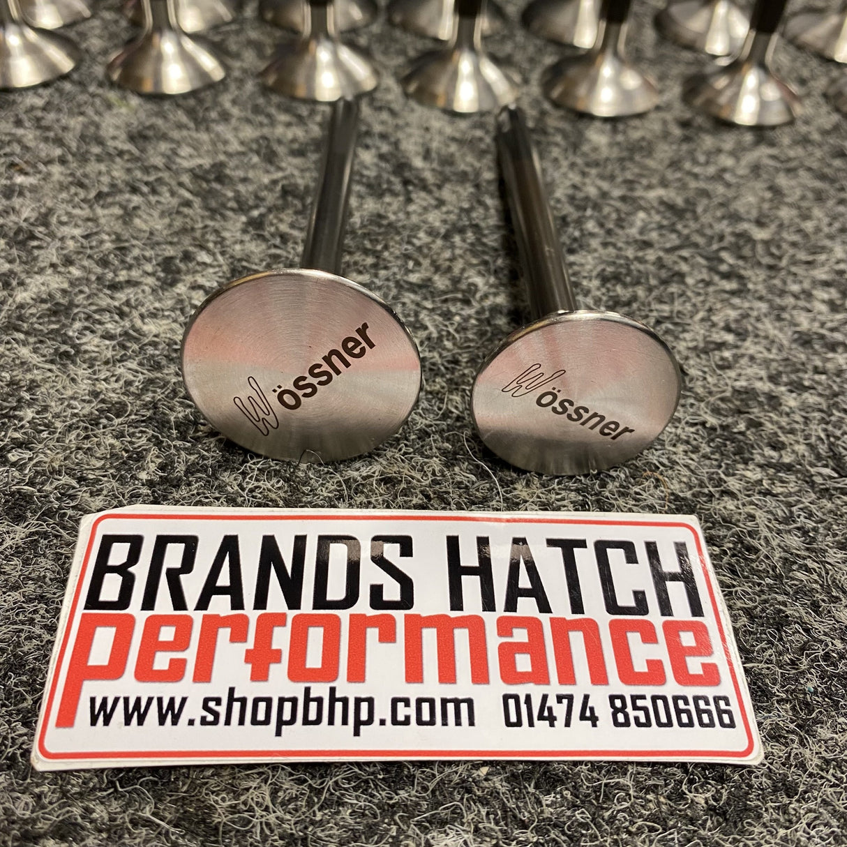 Wossner Ford Cosworth YB Standard Black Nitrided Stainless Inlet & Inconel Exhaust Valves