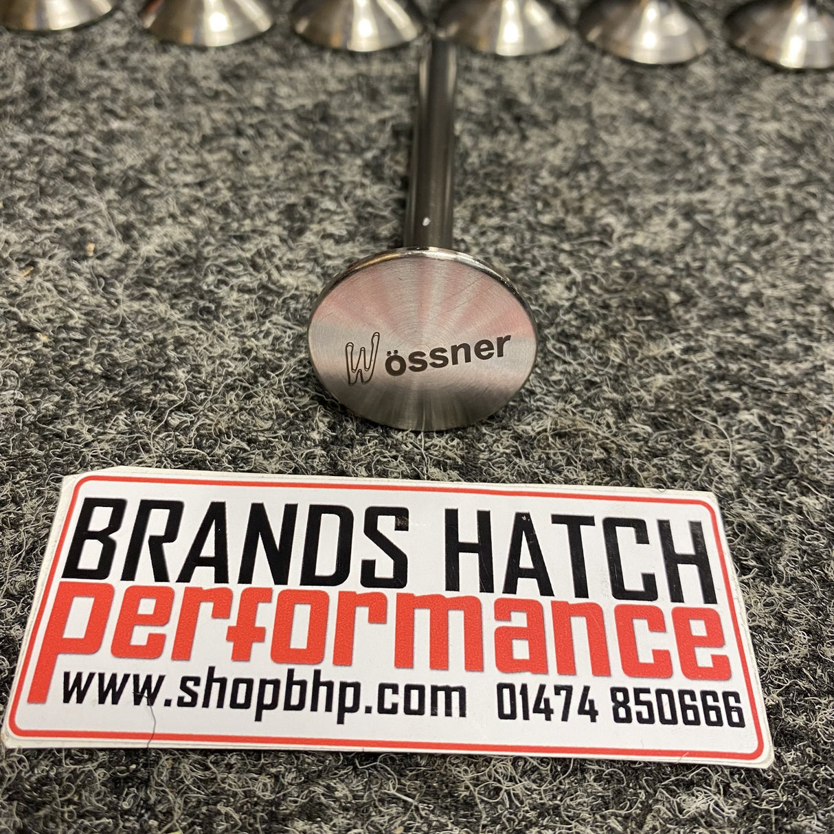 Wossner Ford Cosworth YB +1mm Black Nitrided Stainless Inlet & Inconel Exhaust Valves