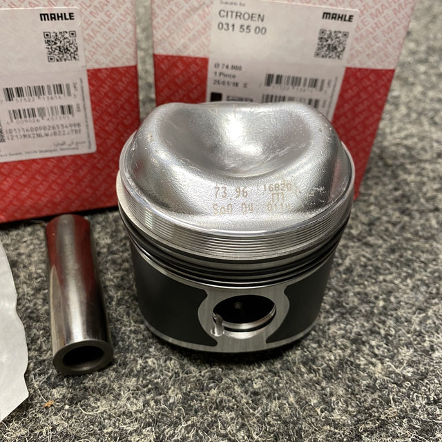 Citroen 2 CV 6 / DYANE 6 / MEHARI 0.6 STD 74mm Mahle Pistons X2 M28/1 M4 A06/635