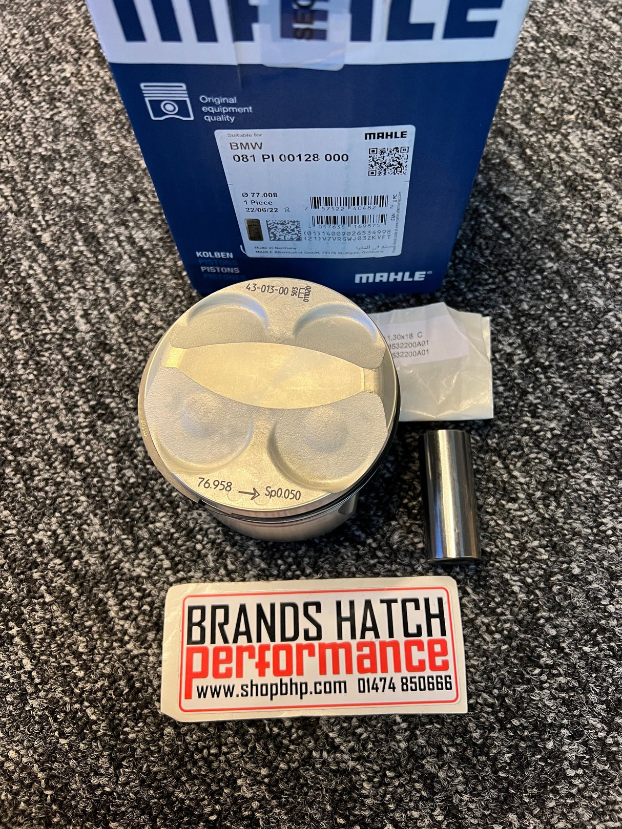 Mini 1.4 One R56 N12B14A 77mm STD Bore MAHLE Piston Set INC Rings & Gudgeon Pins